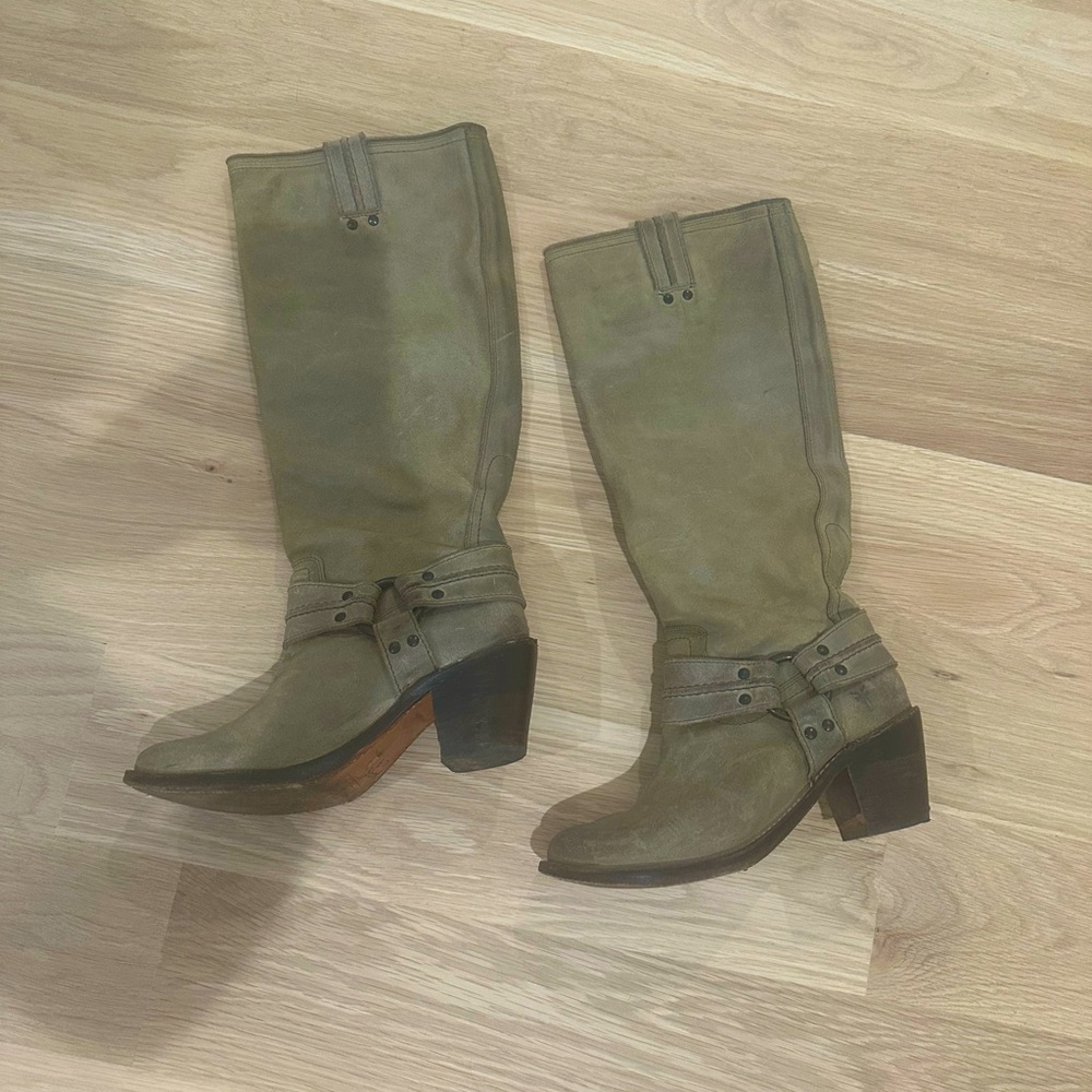 Frye tall boots harness ring size 8